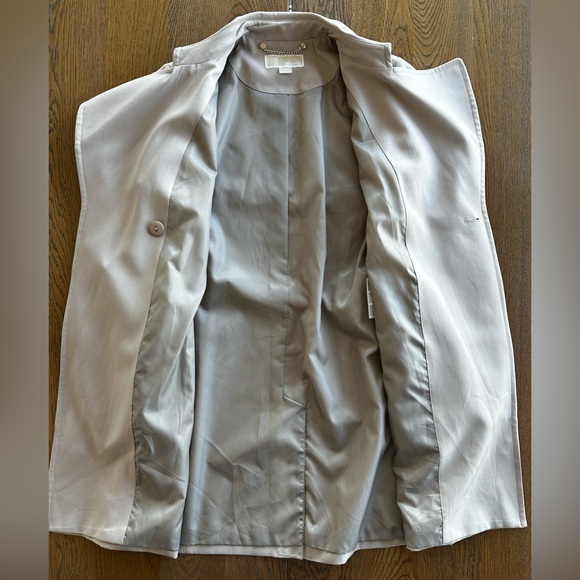 MICHAEL Michael Kors Beige Tan Spring Fall Trench Wrap Coat Gold Hardware - Picture 2 of 14